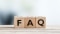 Куб с буквите FAQ